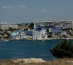 Участок в бухте Казачьей ул. Военных Строителей,  10 соток + 1-ая линия от дороги