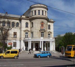 10 соток ул. Гоголя! Пл. Ушакова 3 мин. пешком! Срочно!