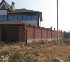 Участок в престижном районе - ул. Челнокова, 7 соток. + Все коммуникации рядом! + ЦЕНА СНИЖЕНА!